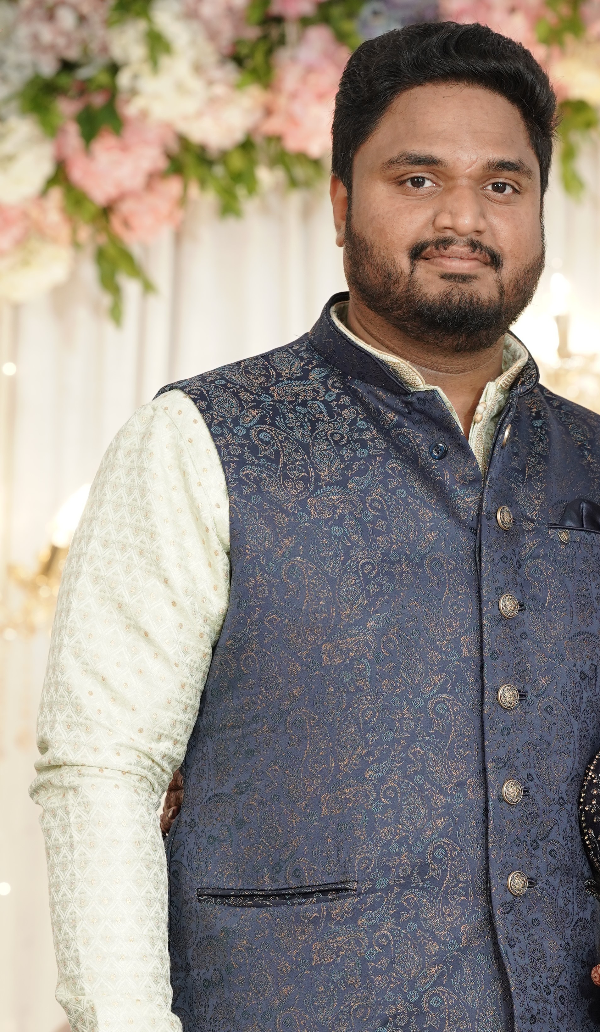 Logistics Professional Matrimony Groom, customer reference - UK2025340137