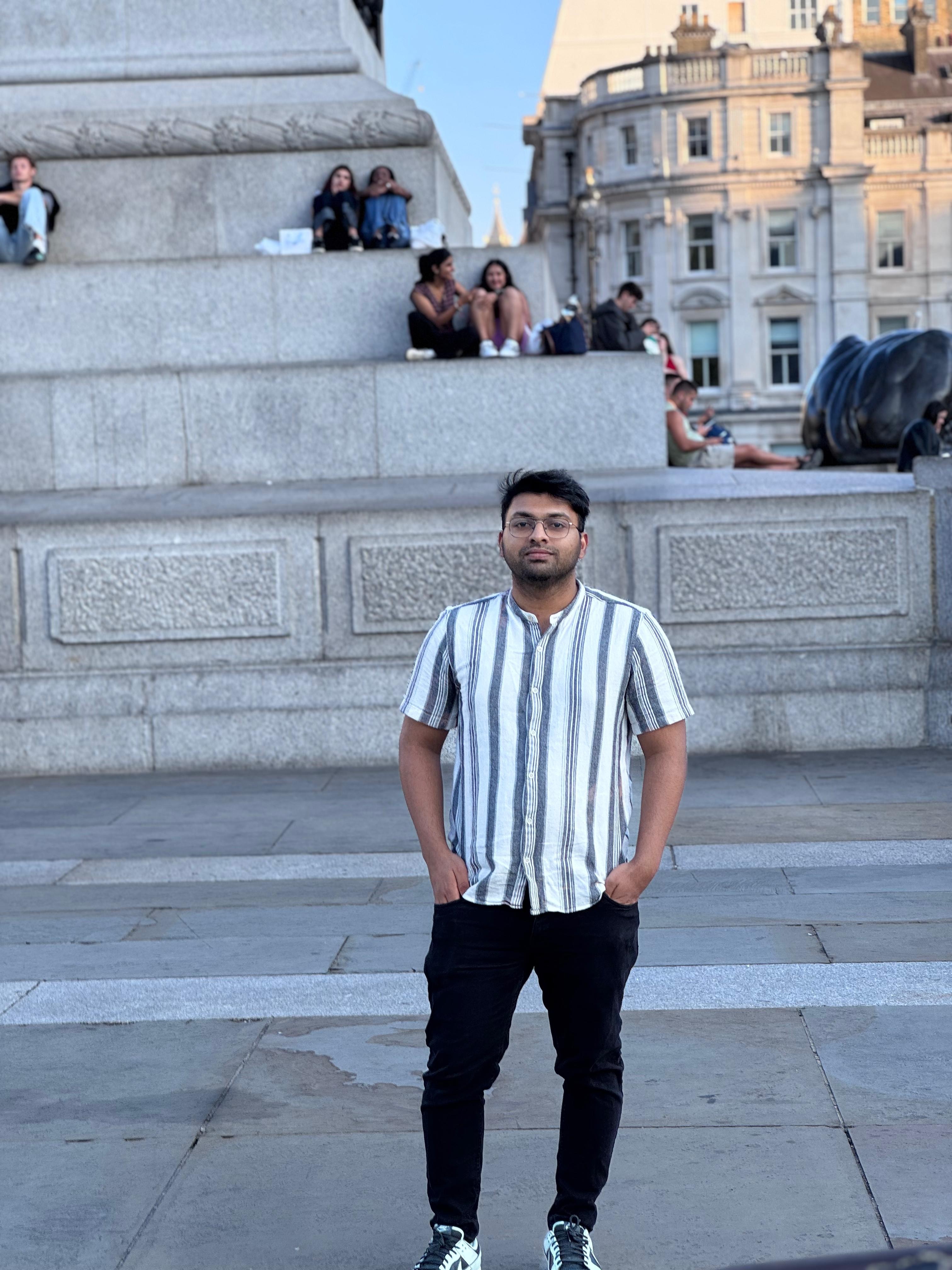 Analyst Matrimony Groom, customer reference - UK2025725893