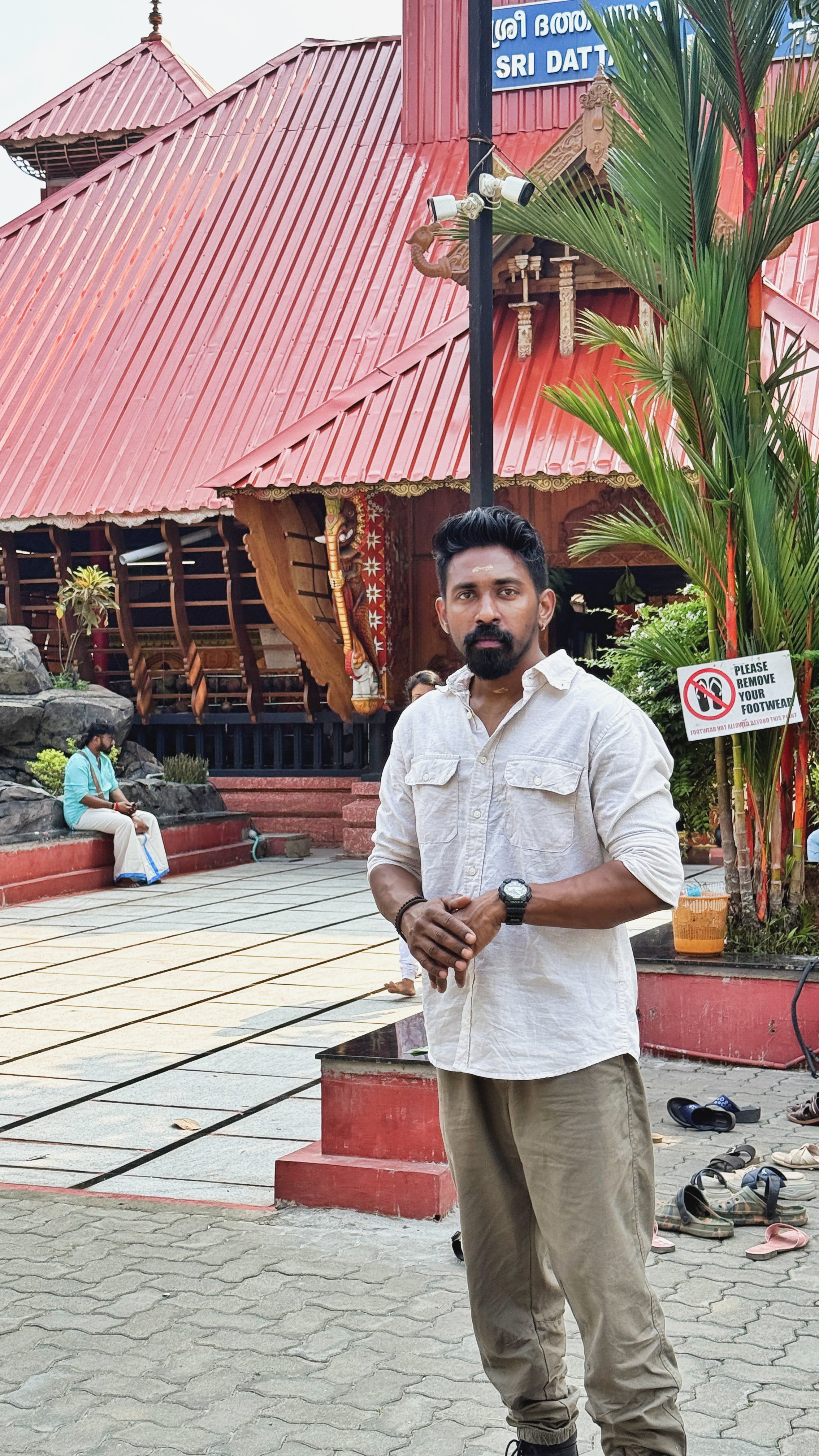 Supervisor / Store Manager Matrimony Groom, customer reference - UK2026566742