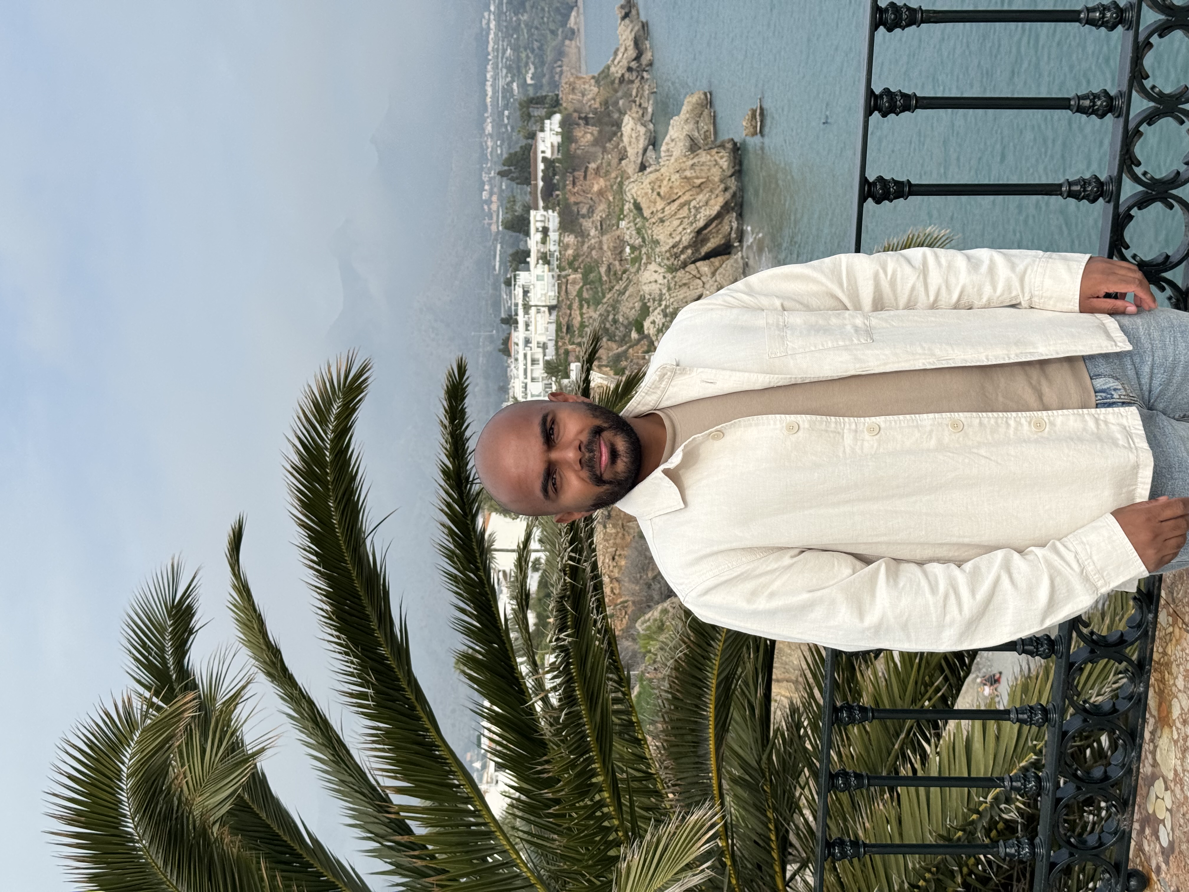 Software Professional Matrimony Groom, customer reference - UK2026671318